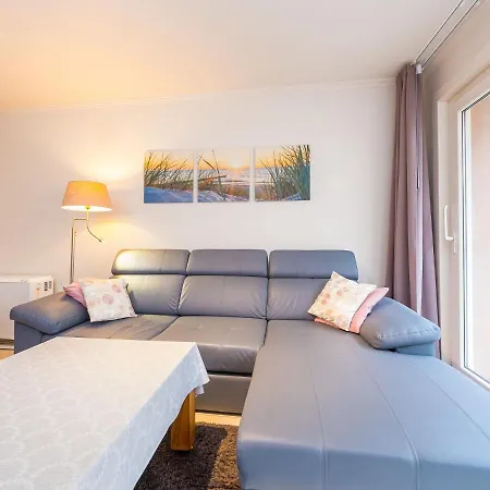 Апартаменты With A Cosy Terrace Миделкерк